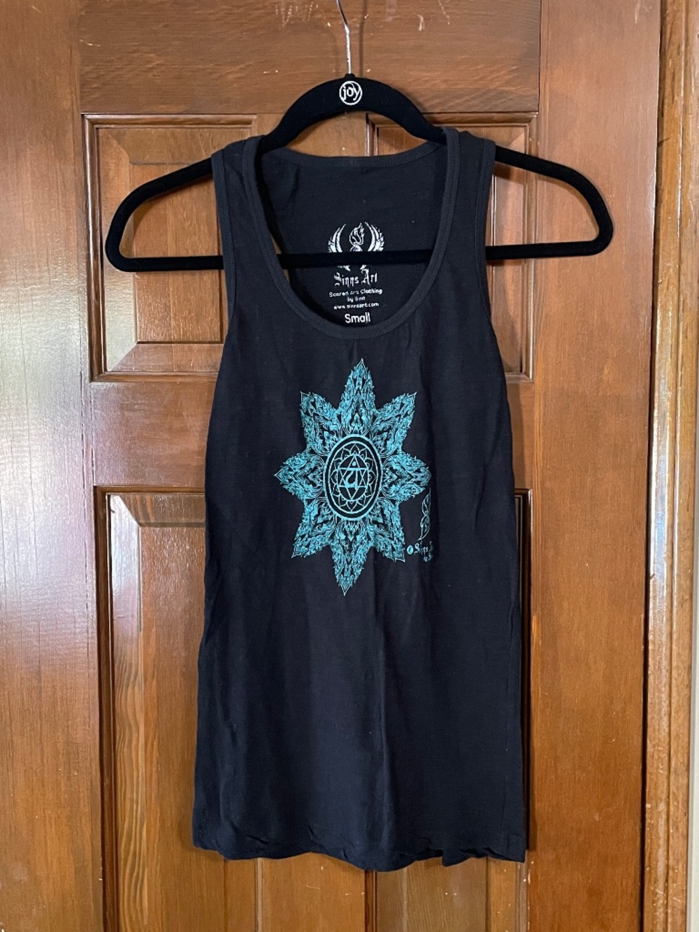 Sinn's Art Silkscreened Black & Multi-colored Tank Top (Small)